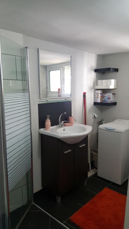 Studio Masaryk Apartment Bat Yam Eksteriør billede