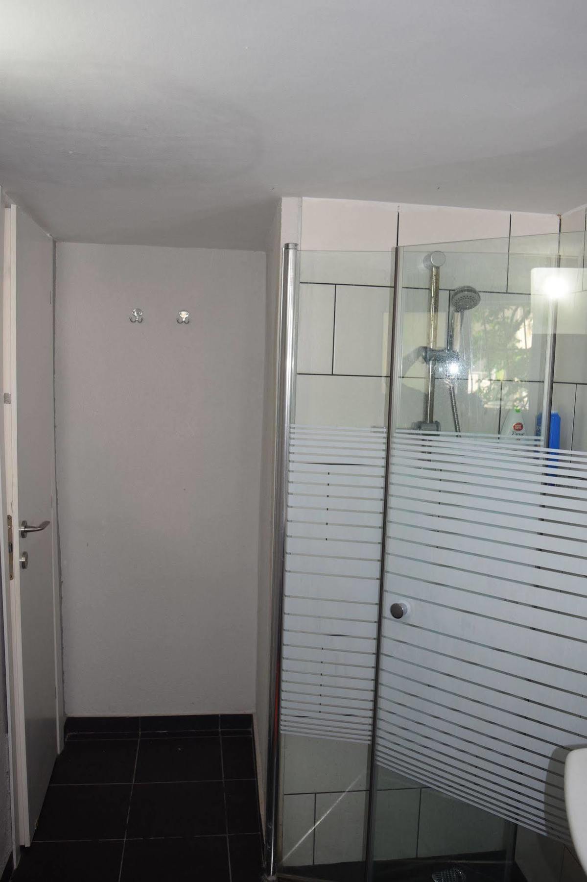 Studio Masaryk Apartment Bat Yam Eksteriør billede